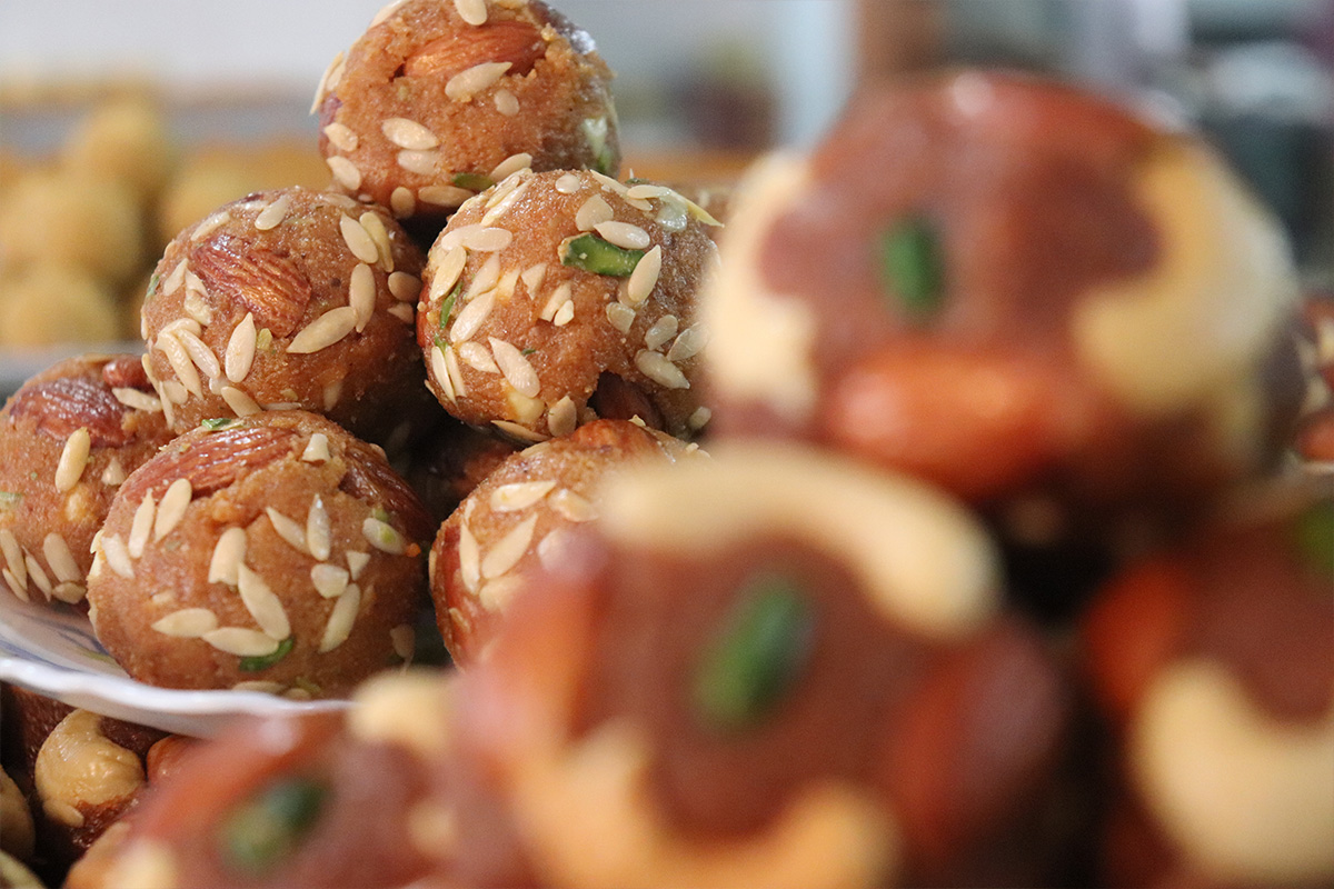 Badam Pinni Pahalwans Sweets Jammu